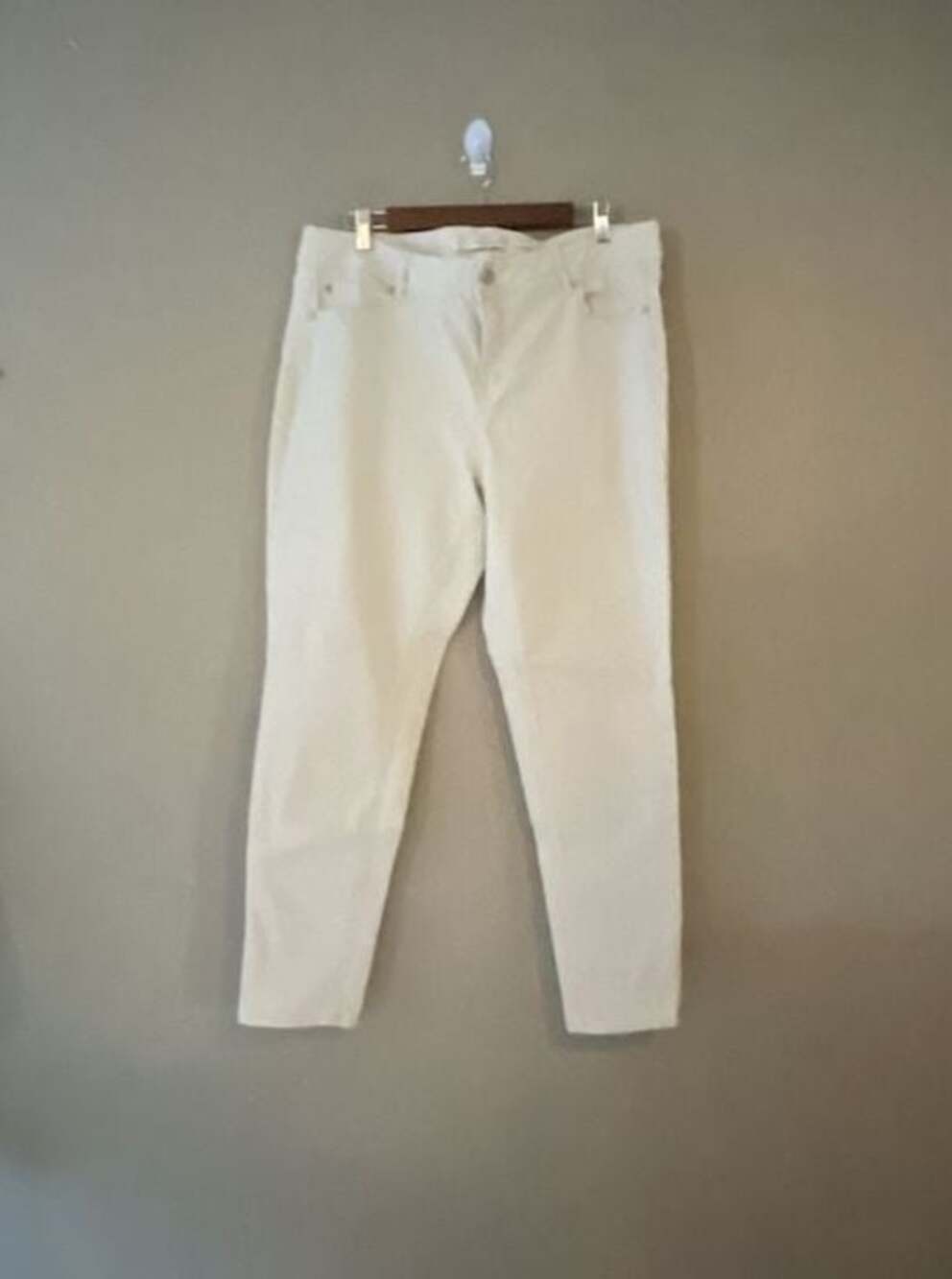 CWC Est. 1948 Denim Light Tan Slim Fit Jeans Size 16W